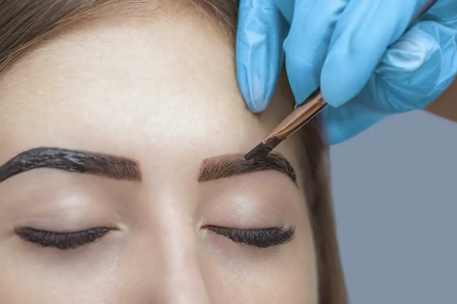 The Ultimate Guide to Henna Eyebrow Dyeing: Benefits, Process, and Professional Recommendations